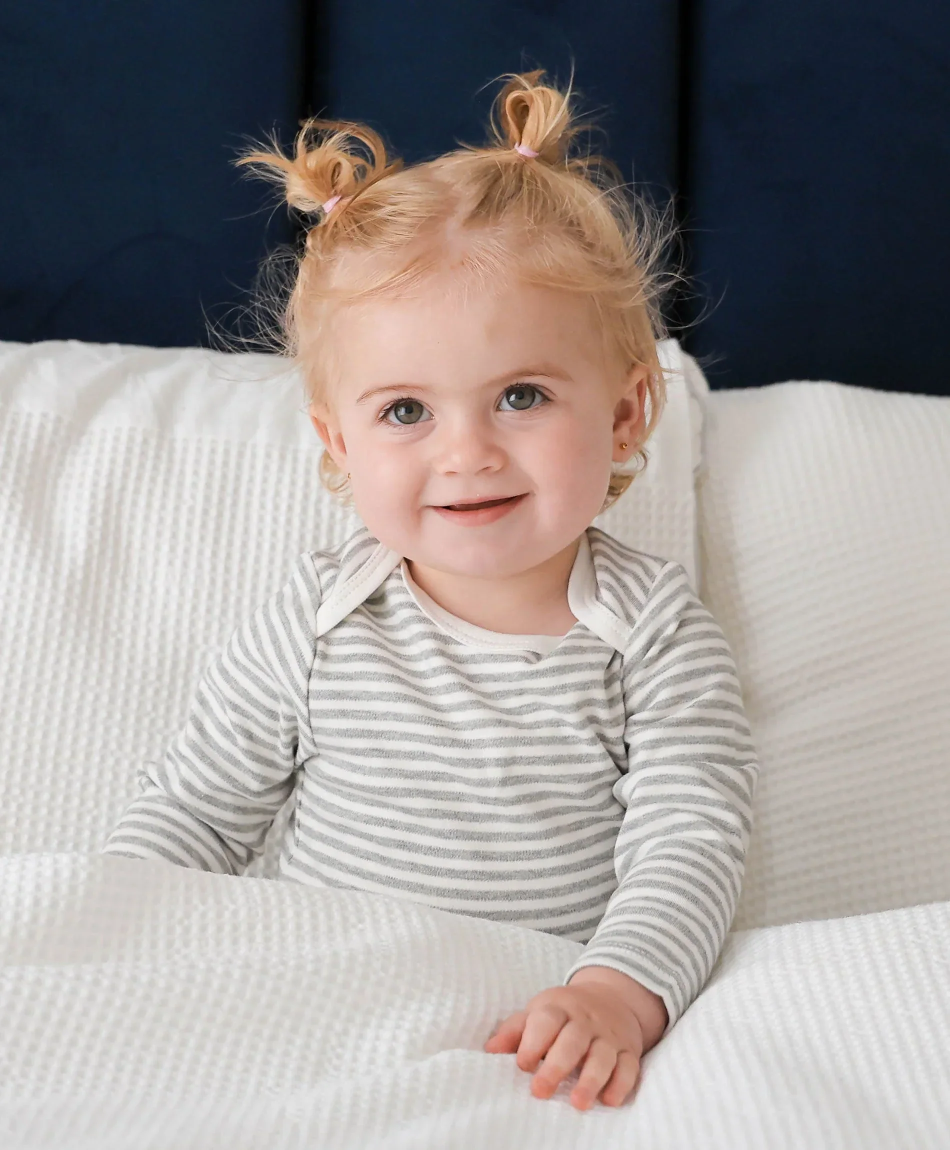 Organic Cotton Long Sleeve Bodysuit - Grey Stripes - Image 3