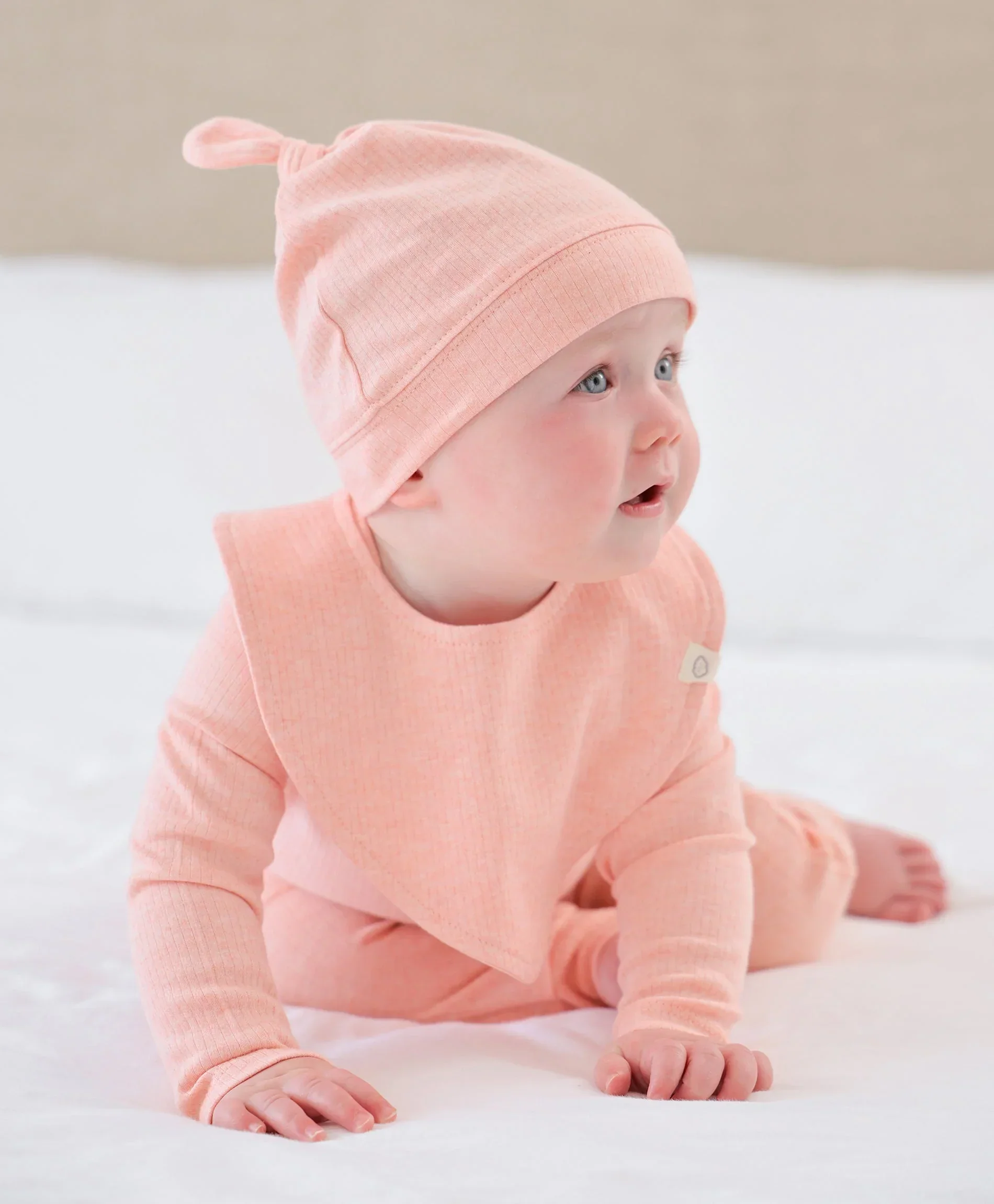Organic Cotton Triangle Bib - Heather Pink - Image 2